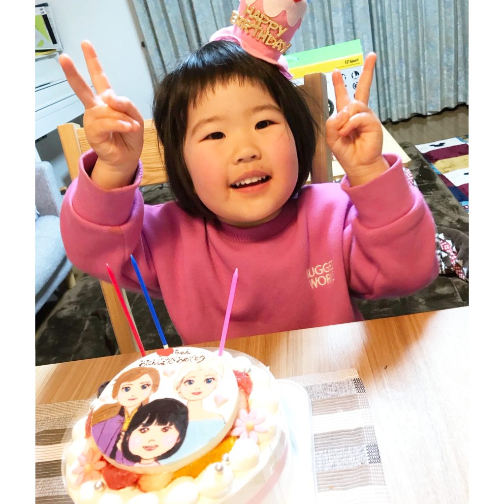 ３歳似顔絵キャラクターケーキ ご予約専門店 ケーキ工房ポムのブログ