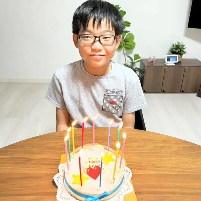今日のプラチナスマイル会員さん✨
https://pomme101.com/gallery

11歳のお誕生日をチーズケーキ
https://pomme101.com/products/detail/169
でお祝いいただきました😊

🎤『とってもおいしかったです』
との嬉しいご感想と
可愛いお写真をありがとうございます✨

11歳の１年も楽しんでくださいね❤
いつもありがとうございます！
