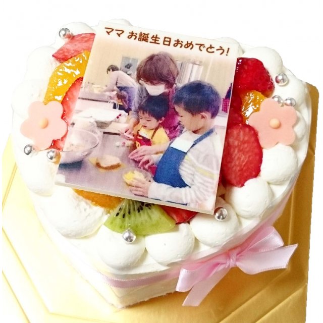 写真ケーキ　ハート型デコレーション【ポム店頭・Cake Box 受取】